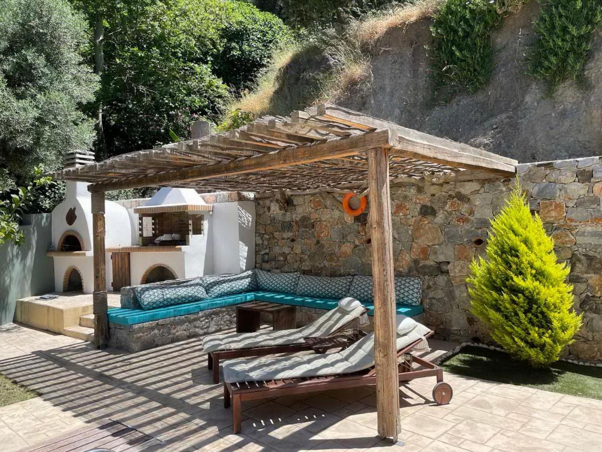 Pura Vida Villa Rodakino Eksteriør billede