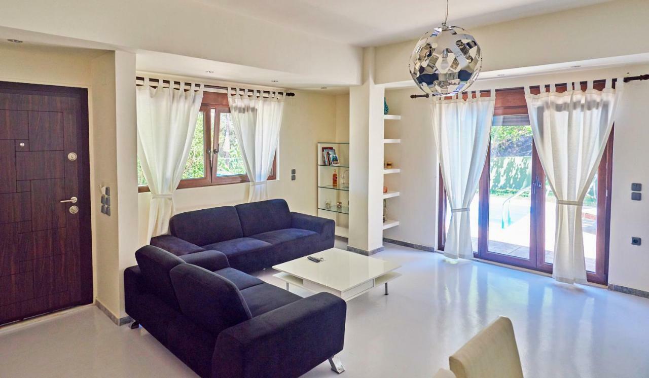 Pura Vida Villa Rodakino Eksteriør billede